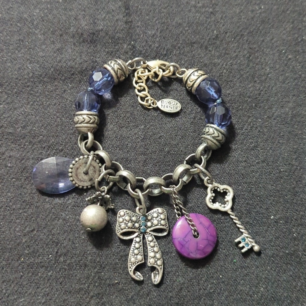 Bijoux Terner Silver Tone Blue Purple Bow Key Beaded Charm Statement Bracelet